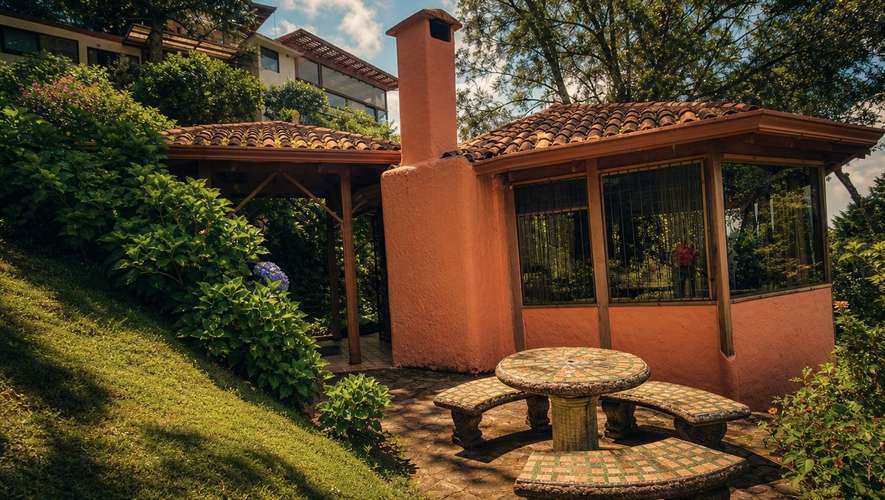 Venta: Finca de Montaña con Lujosa Casa, Sta. Bárbara Heredia (PA)