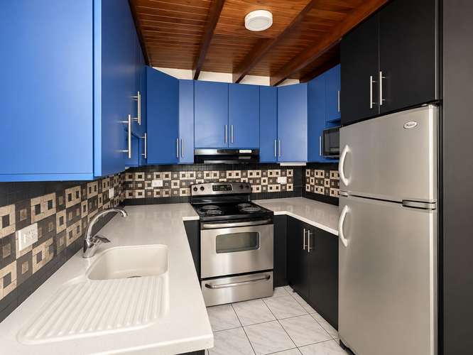 SE RENTA HERMOSO APARTAMENTO MUEBLADO POR 1.100 USD AL MES - Imagen 12