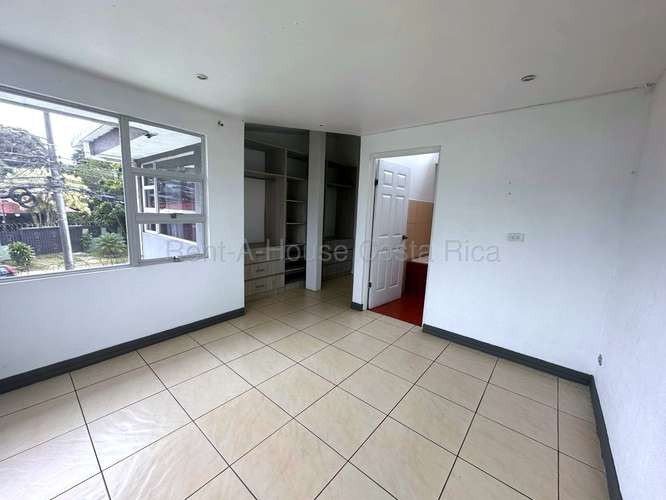 VENTA CASA ESQUINERA INDEPENDIENTE EN CORONADO Y MORAVIA, SAN JOSÉ | 3 HABITACIONES | DISEÑO MODERNO - Imagen 17