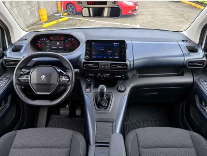 Peugeot RIFTER 2023