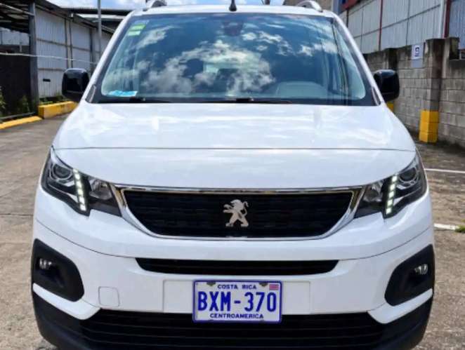 Peugeot RIFTER 2023