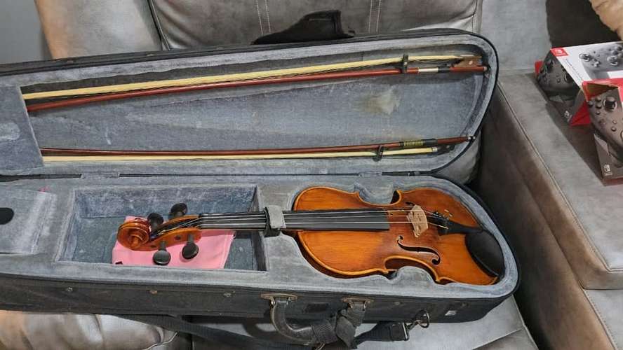 Violín 4/4 Restaurado por Luthiers Prada