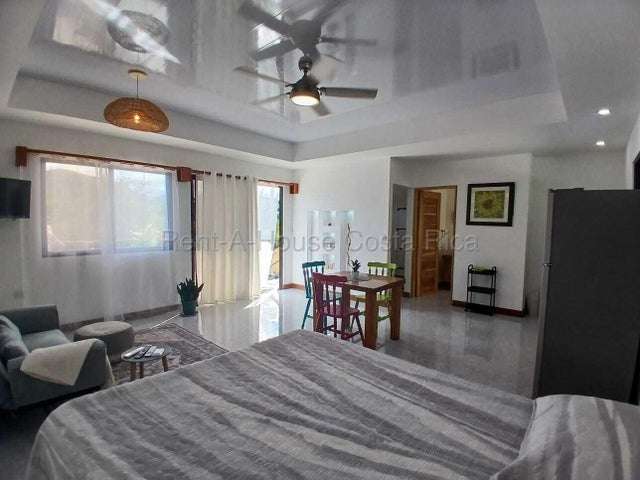 Alquiler de Hermoso Apartamento Tipo Estudio AMUEBLADO en Santa Cruz-Tamarindo.  - Imagen 8