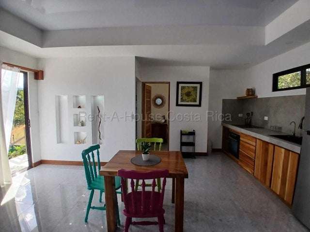 Alquiler de Hermoso Apartamento Tipo Estudio AMUEBLADO en Santa Cruz-Tamarindo.  - Imagen 9
