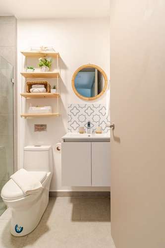 Apartamento amueblado en Nucleo Sabana: lujo y comodidad con balcón, piscina y gimnasio. - Imagen 14
