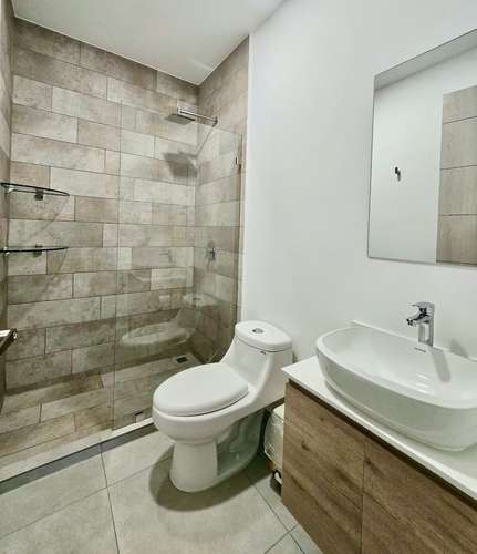 SANTA ANA CENTRO! MODERNO APARTAMENTO AMUEBLADO DE 2 HAB/2BAÑOS/2PARQUEOS - Imagen 12