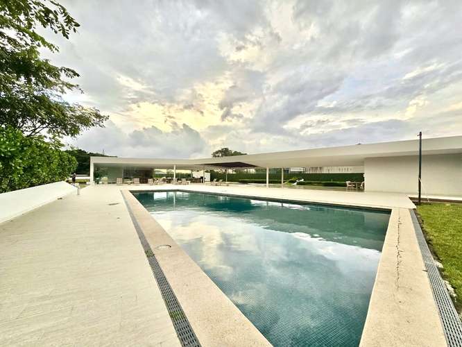 SANTA ANA CENTRO! MODERNO APARTAMENTO AMUEBLADO DE 2 HAB/2BAÑOS/2PARQUEOS - Imagen 14