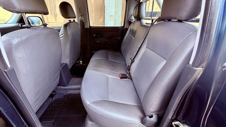Isuzu D MAX Año 2012 Manual VERSION NACIONAL, Perfecto estado no se a usado para trabajo!