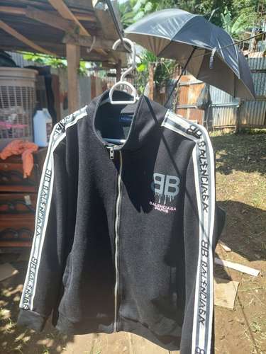 Conjunto balenciaga 
