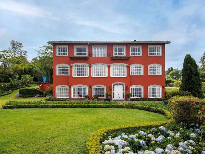 Residencia neoclásica en venta | Rancho Redondo - Imagen 2