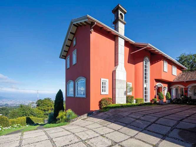 Residencia neoclásica en venta | Rancho Redondo - Imagen 19