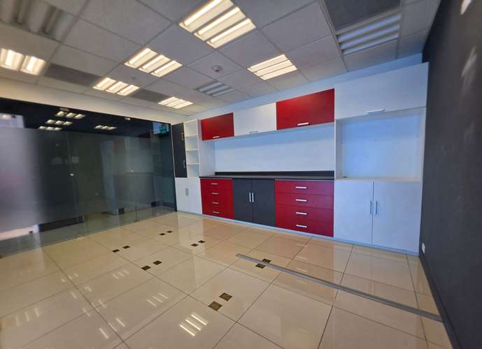 Oficinas cómodas y modernas en San Pedro Montes de Oca, San José - Imagen 2