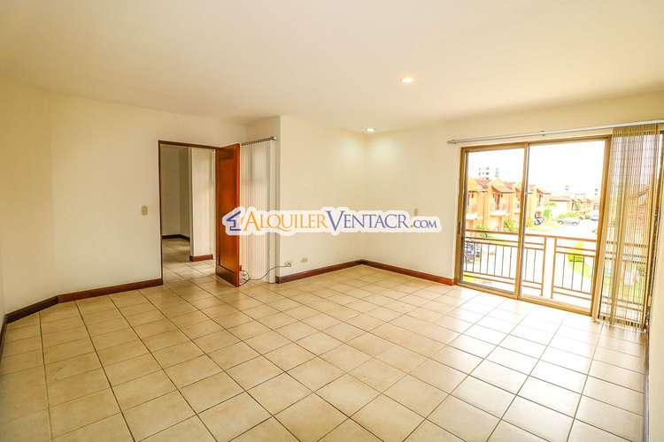 Trejos Montealegre x Avenida Escazú! Condo de 320 m2 con amplio jardín - Imagen 15