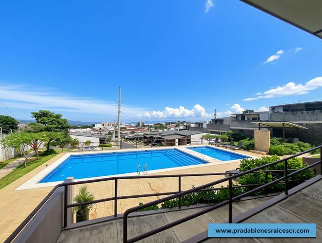 CASA EN VENTA EN CONDOMINIO HEREDIA PARKS