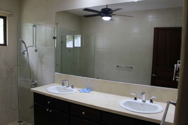 Casa de una Planta en Condominio  - Imagen 10