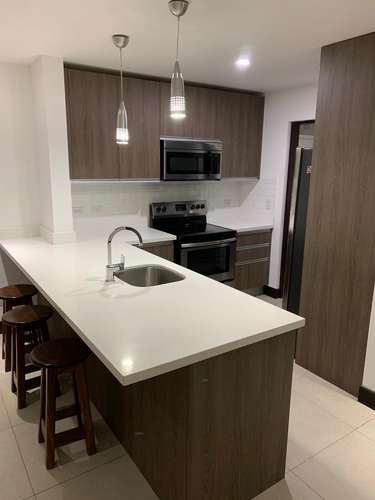 CASA EN ALQUILER EN GUACHIPELIN DE ESCAZU 
