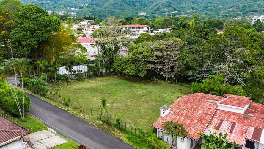 LOTES EN VENTA ESCAZÚ | USO MIXTO | HASTA 3 PISOS | DESDE $155,000 - Imagen 7