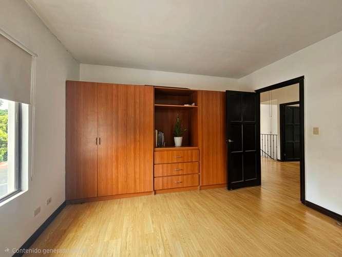 Alquiler de casa de 2 niveles - San Rafael de Heredia | 3 Hab + Oficina | Pet Friendly - Imagen 9