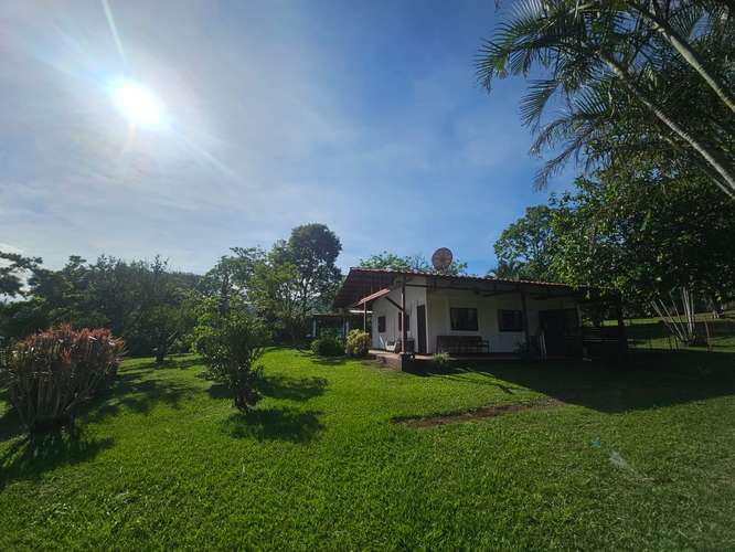 VENTA DE TERRENO DE 18.976 m² | ALTA DENSIDAD | CASA PRINCIPAL, PISCINA Y CONSTRUCCIONES ADICIONALES - Imagen 12