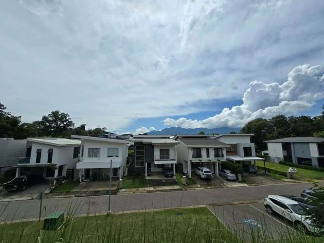  ALQUILER DE CASA  EN BELÉN  - Imagen 1