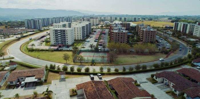 ALQUILER APARTAMENTO NUEVO EN ALAJUALA COND. PARQUE 160 CON AIRE ACONDICIONADO - Imagen 3