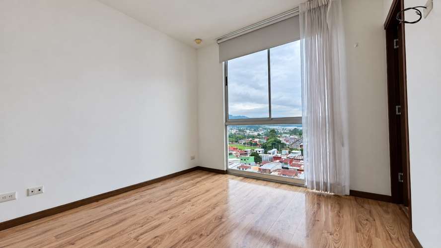 ALQUILER DE APARTAMENTO BAMBU SAN SEBASTIAN 2 HABITACIONES  - Imagen 3