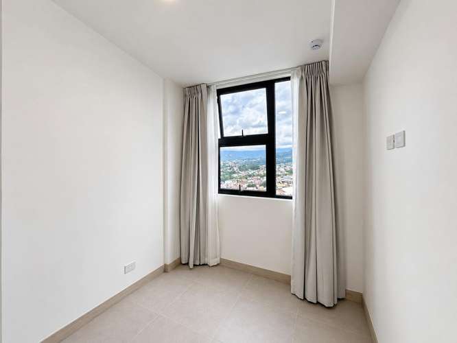 ALQUILER DE APARTAMENTO EN SKYHOUSE PASO ANCHO  - Imagen 8