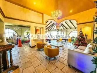 CASA DE 520 M2 CON VISTA Y 1.000 M2 LOTE X EL WORLD GYM GUACHIPELIN ESCAZU - Imagen 12