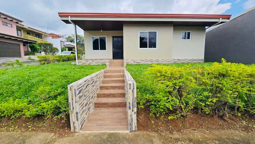 CASA DE UN NIVEL EN ALQUILER, ALAJUELA, GRECIA, CONDOMINIO VISTAS DEL SOL - Imagen 1