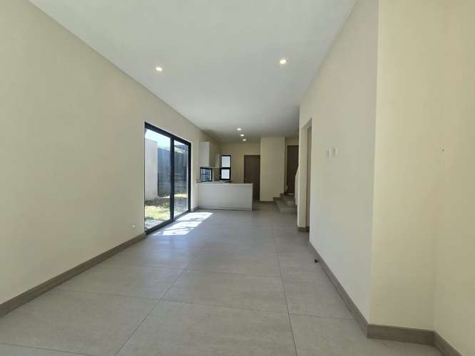 CASA EN ALQUILER EN CONDOMINIO EN LINDORA SANTANA - Imagen 6