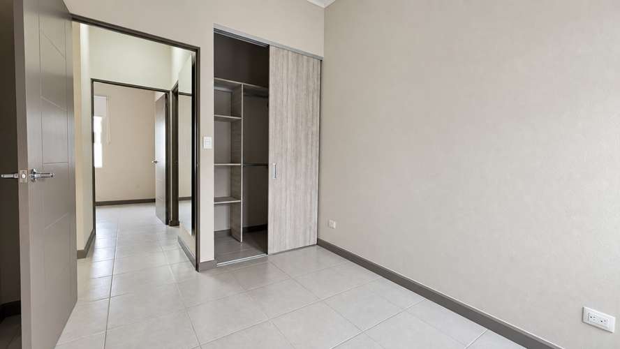ALQUILER DE APARTAMENTO EN NOVA DESAPARADOS  - Imagen 4