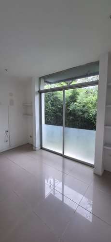 Apartamento en alquiler en Bello Horizonte, Escazú: 2 habitaciones, balcón y seguridad 24 horas. - Imagen 8