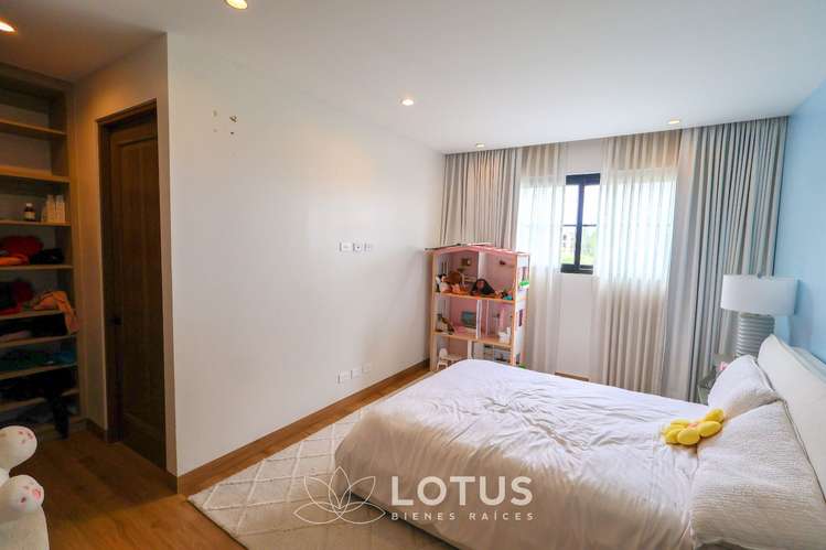 Casa en Venta en Condominio El Herrán, Curridabat — 5 hab., Cód. AJ036 - Imagen 13