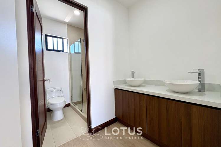 Casa en Venta en Condominio Distrito San Juan, Tres Ríos — 4 hab., para estrenar, Cód. AJ092 - Imagen 13