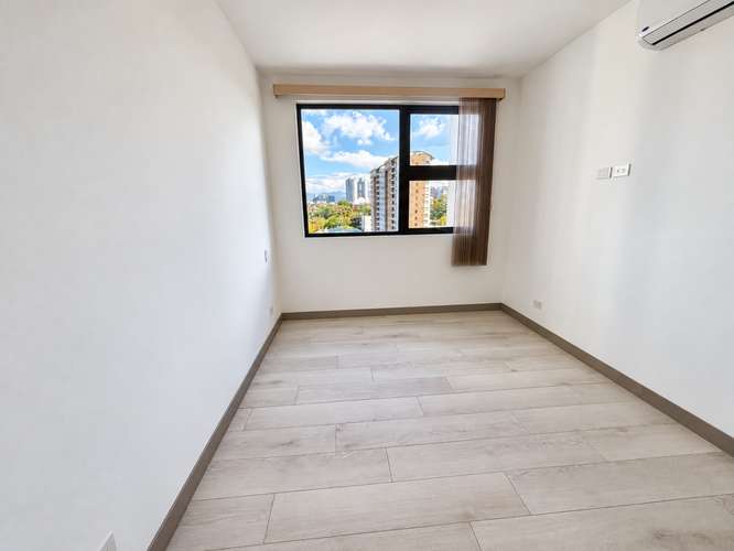 Alquiler de apartamento de 2 habitaciones Nucleo Sabana - Imagen 2