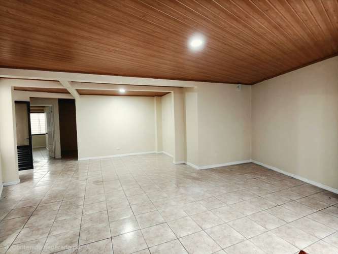 Alquiler de casa independiente en Rohrmoser - Imagen 1