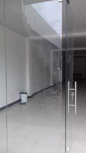 SE RENTA LOCAL COMERCIAL SOBRE CALLE PRINCIPAL SAN RAFAEL DE ESCAZÚ  - Imagen 3