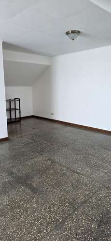 Apartamento en Alquiler de 3 habitaciones en Bello Horizonte, Escazú: balcón, vista a las montañas y excelente ubicación - Imagen 13