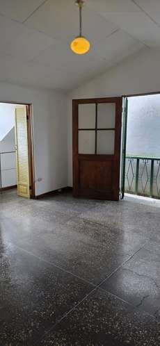 Apartamento en Alquiler de 3 habitaciones en Bello Horizonte, Escazú: balcón, vista a las montañas y excelente ubicación - Imagen 10