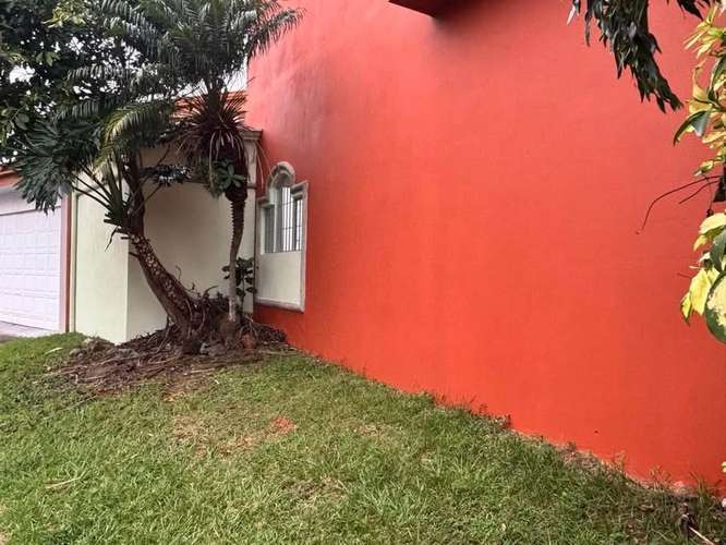 Alquiler y venta de casa independiente en RECIDENCIAL en ciudad Colón  - Imagen 3