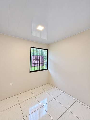 CASA NUEVA EN GUÁPILES | TERRENO DE 426 M² | 45 MILLONES - Imagen 4