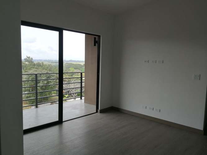 EN VENTA - APARTAMENTO EN  LUA LIVING, Brasil de Mora: 2 habitaciones, balcón y vistas a las montañas