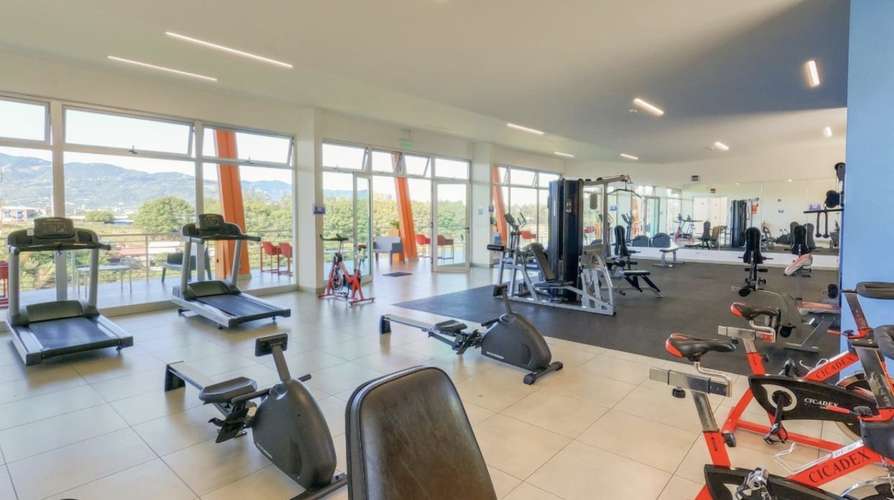 Alquiler de apartamento semiamueblado - Imagen 11