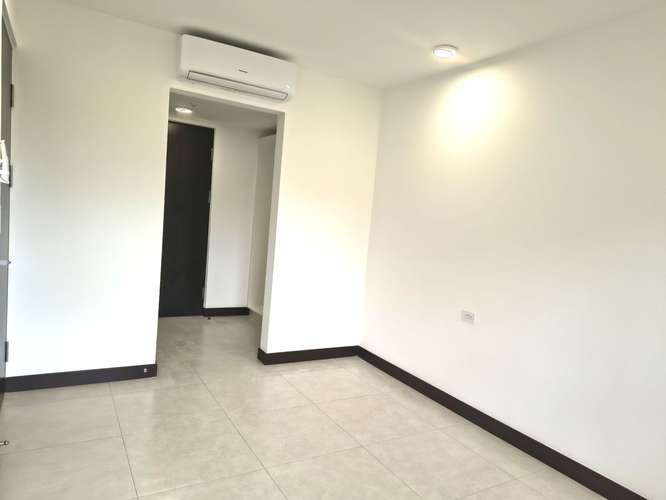 Barreal de Heredia, apartamento en primer piso con jardín y aire acondicionado - Imagen 10