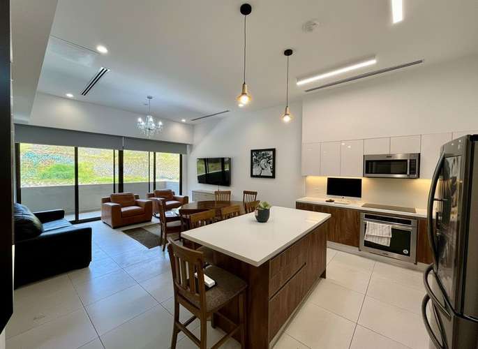 Bosques del Café, full amueblado, hermoso-lujoso-amplio, 3 hab, 2.5 baños, A/C, 2 balcones. - Imagen 4