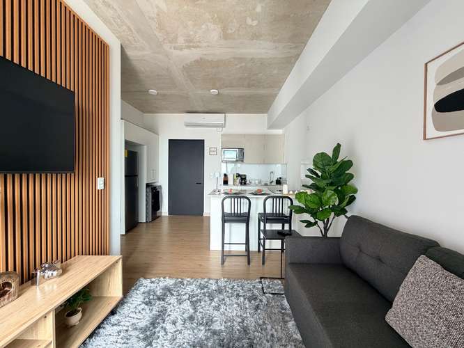 GANGA ALQUILER AMUEBLADO SECRT ESCALANTE UNA HABITACIÓN