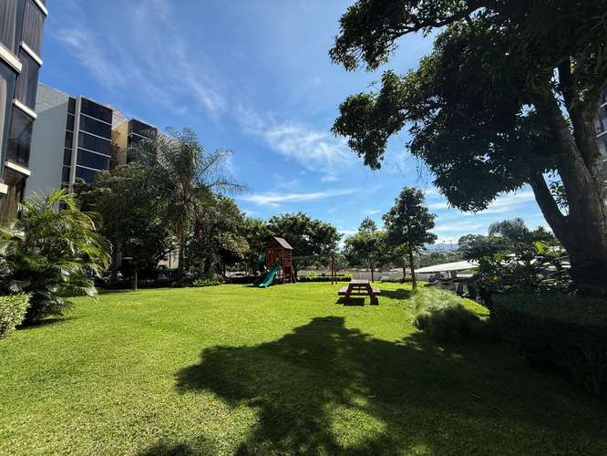 Apartamento en Bello Horizonte | 220 m² | Vista a la Montaña - Imagen 18