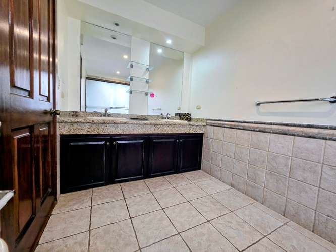  ¡CASA EN ALQUILER EN ESCAZÚ!  - Imagen 16