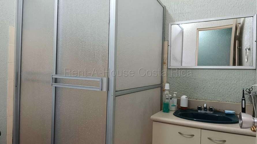 Venta de Apartamento en San Pedro con Patio Techado #27-89 GS - Imagen 4