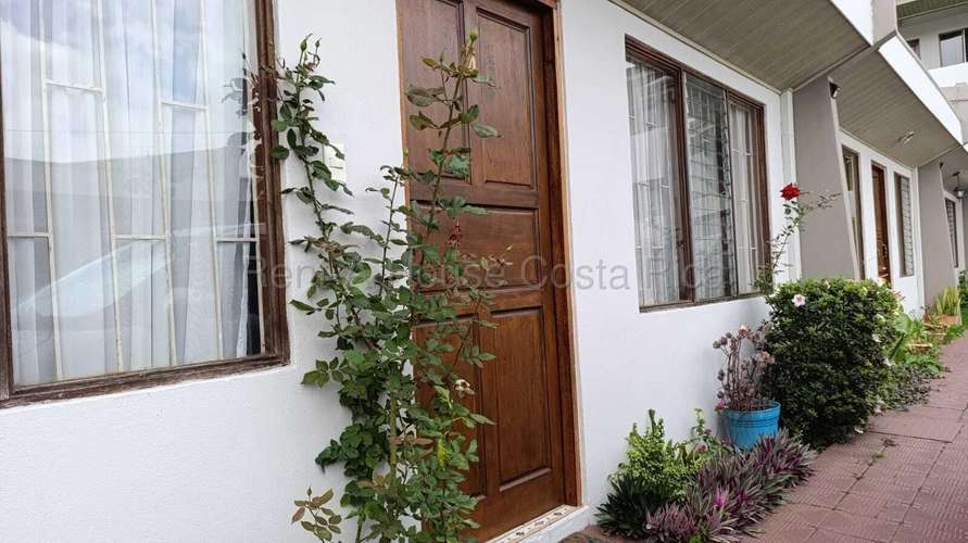 Venta de Apartamento en San Pedro con Patio Techado #27-89 GS